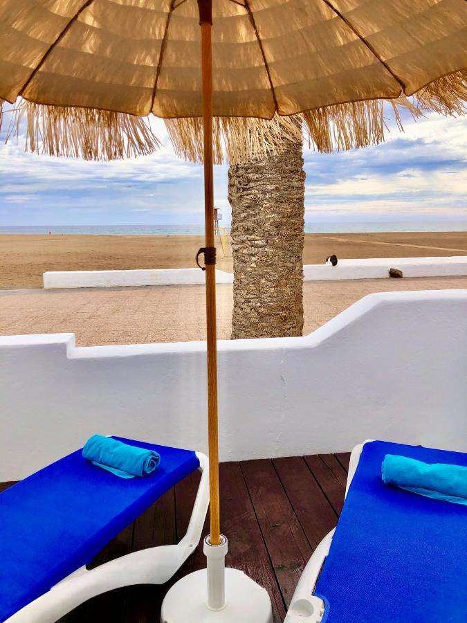 Luxury Suite Sea Front III Плайя-Онда Экстерьер фото